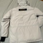 Canada Goose Men's Navy and Black Coat - Image 2