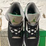 Jordan Men's Black and Green Trainers - Image 3
