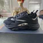 Dior Men's Black and Grey Trainers - Image 2